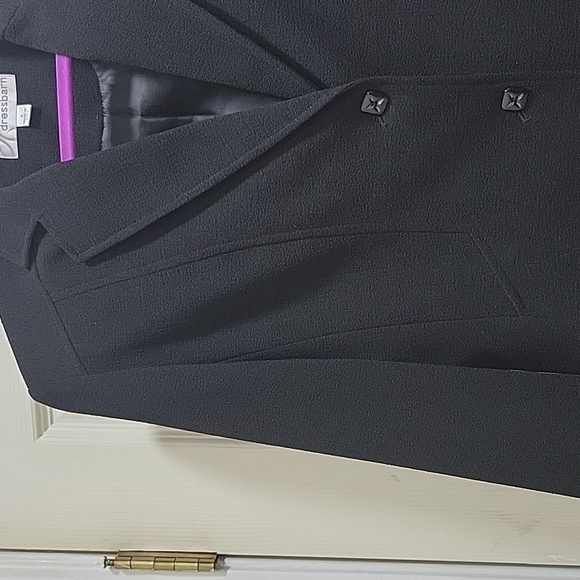 Pre-Owned Larry Levine Black Two-Button Fully Lined Blazer for Dressbarn - Picture 3 of 8